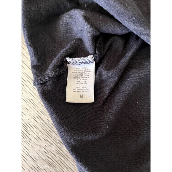 Soul Cycle “Cities” Long Sleeve Shirt Black Size Medium - Picture 5 of 5